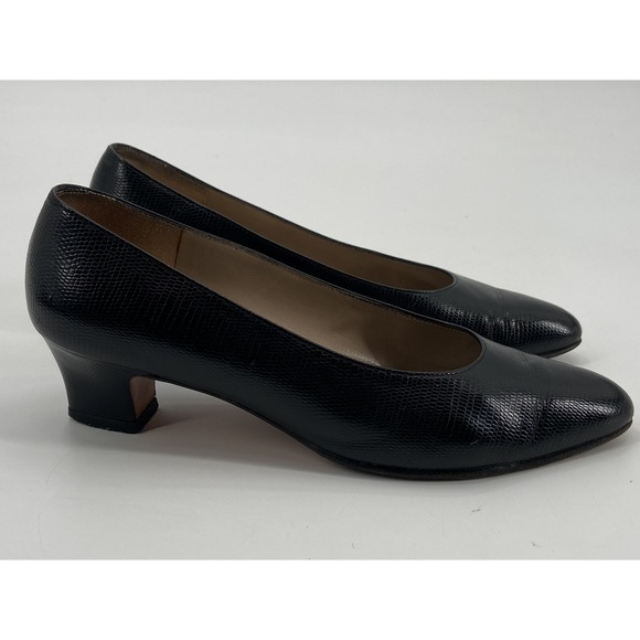 SALVATORE FERRAGAMO Black Leather Chunky Heels Pumps Sz 5.5 B - Picture 3 of 11